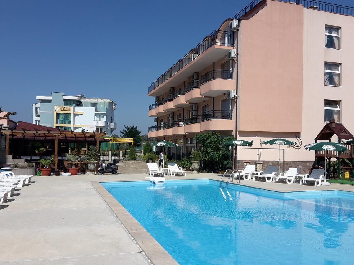 Hotel Black Sea - Breakfast, Pool & Free Parking Obzor Exterior photo