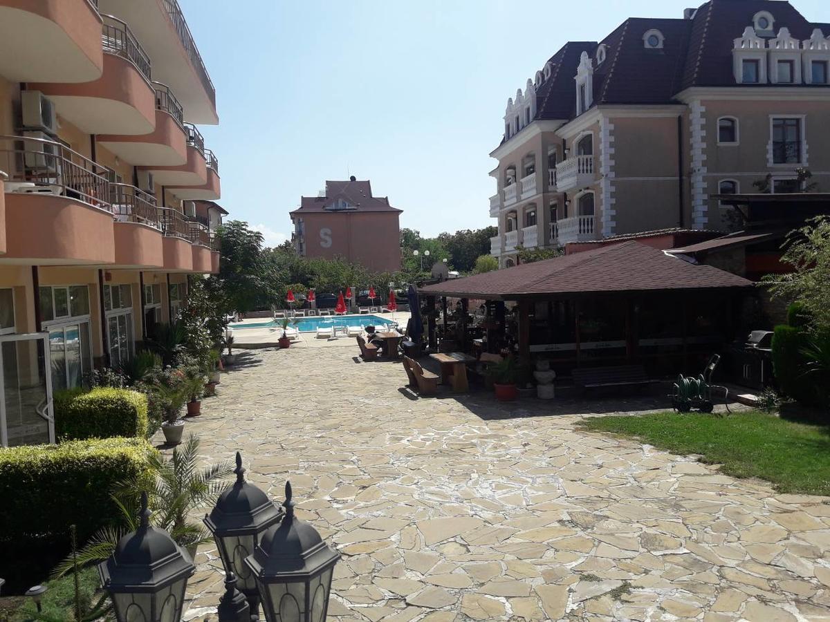 Hotel Black Sea - Breakfast, Pool & Free Parking Obzor Exterior photo